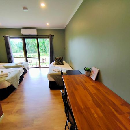 Malanda Lodge エクステリア 写真