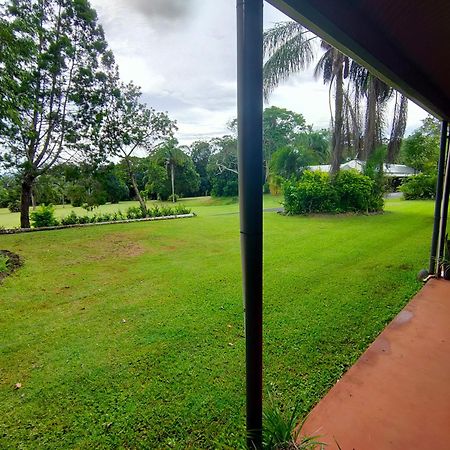 Malanda Lodge エクステリア 写真